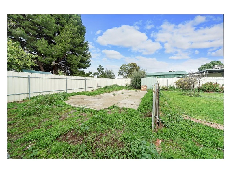 11 Manningford Road, Elizabeth South SA 5112