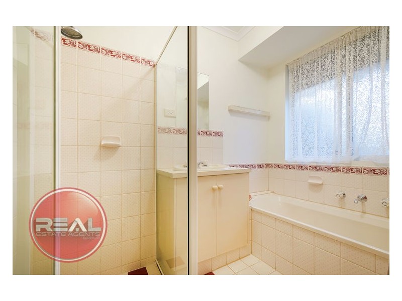 17 Williams Street, Evanston Park SA 5116