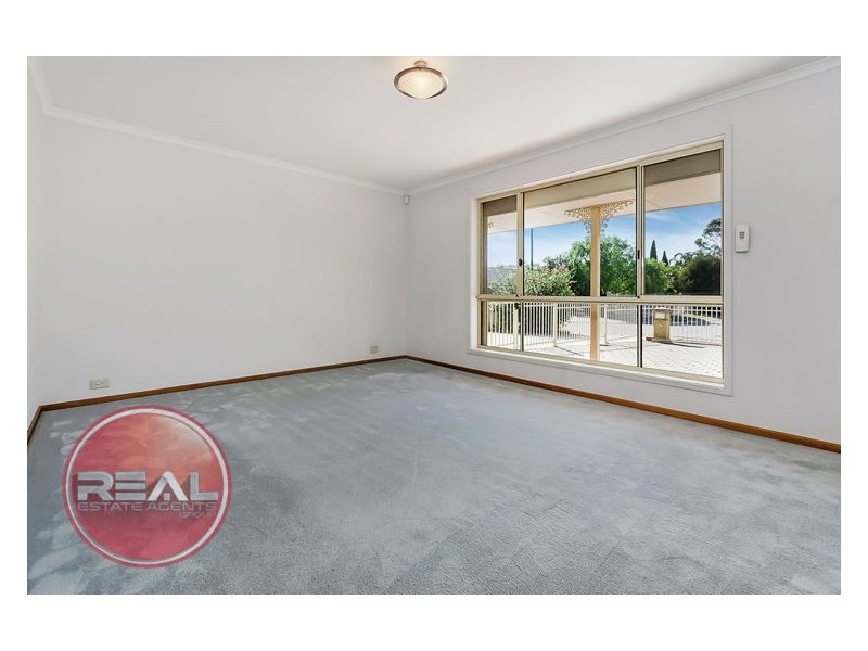 34 Heysen Court, Blakeview SA 5114