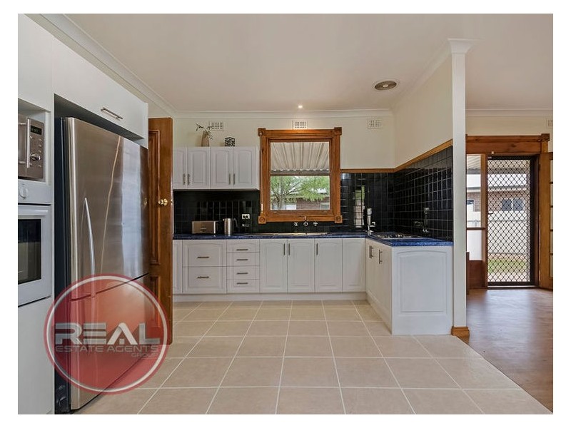 7 Thompson Street, Elizabeth South SA 5112