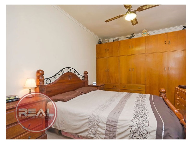 28 Shaftesbury Road, Elizabeth Vale SA 5112