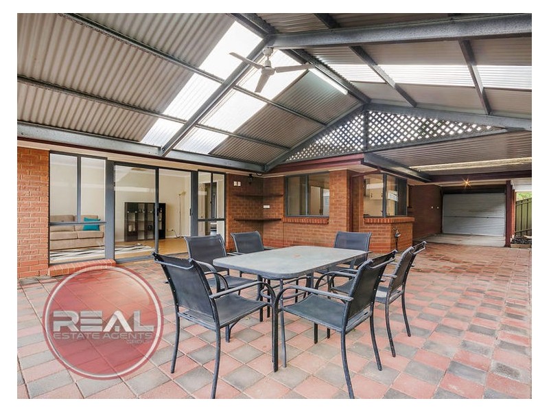 9 Crace Court, Evanston Park SA 5116