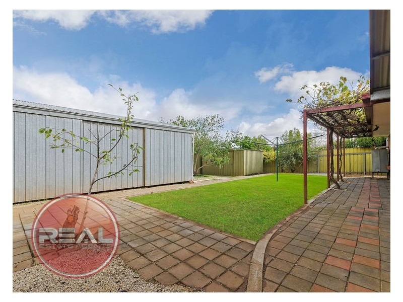 9 Crace Court, Evanston Park SA 5116