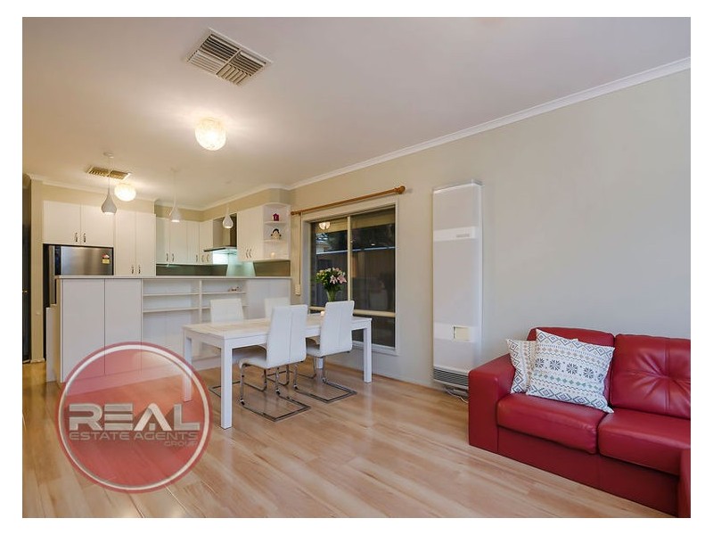 16 Victoria Drive, Oakden SA 5086