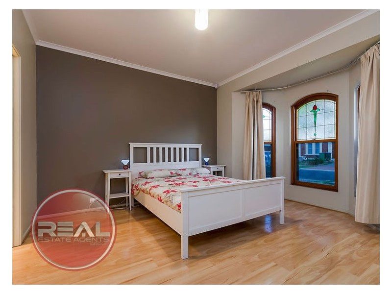 16 Victoria Drive, Oakden SA 5086