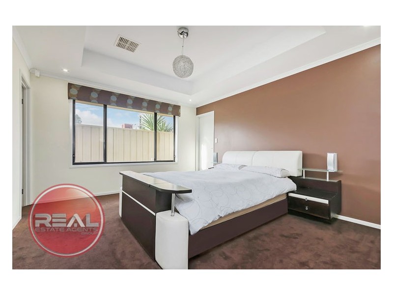 13 Greenlea Court, Munno Para West SA 5115