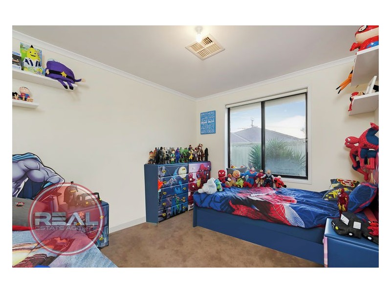 13 Greenlea Court, Munno Para West SA 5115