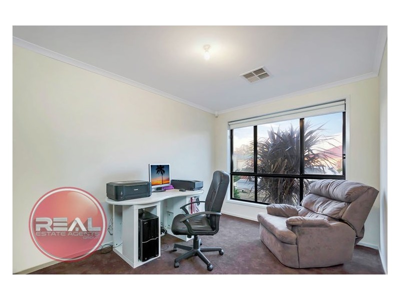 13 Greenlea Court, Munno Para West SA 5115