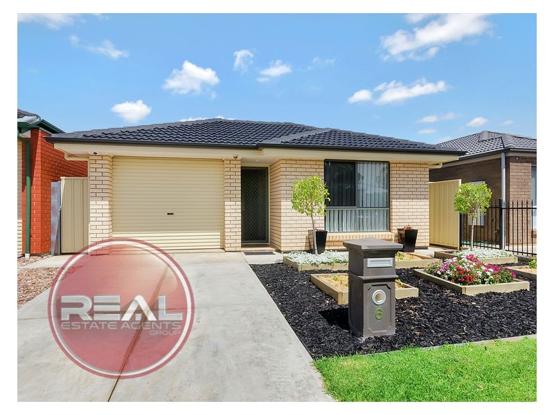 6 Crown Court, Munno Para West SA 5115