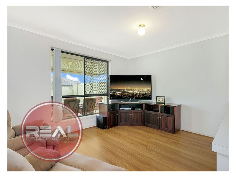 6 Crown Court, Munno Para West SA 5115