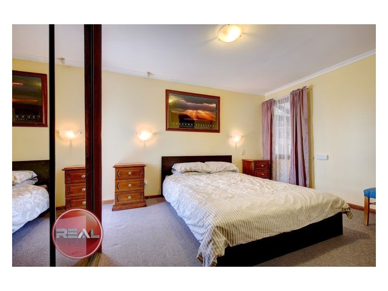 37 Cardnell Crescent, Elizabeth East SA 5112