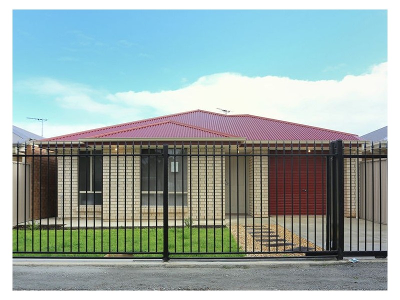 107a & 107b Bolivar Road, Burton SA 5110