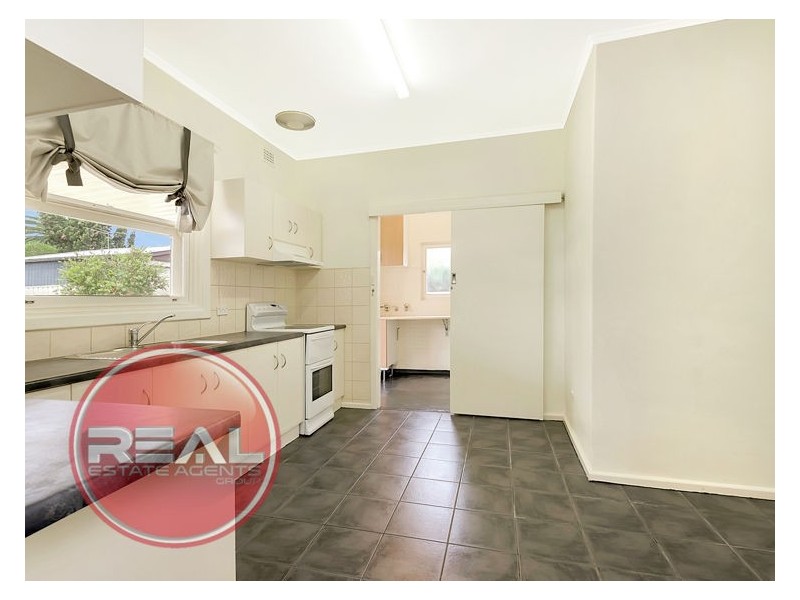 7 Hawk Street, Elizabeth Park SA 5113