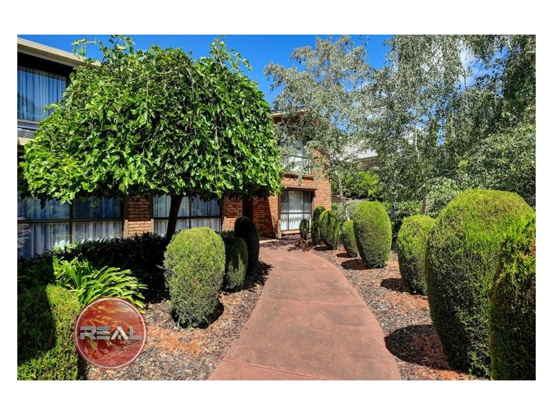 5 Woodland Grove, Aberfoyle Park SA 5159
