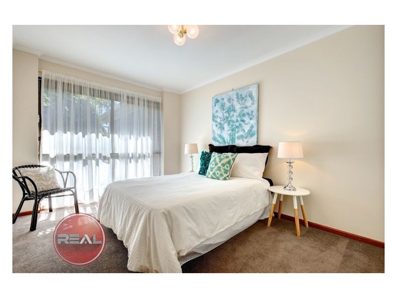 5 Woodland Grove, Aberfoyle Park SA 5159