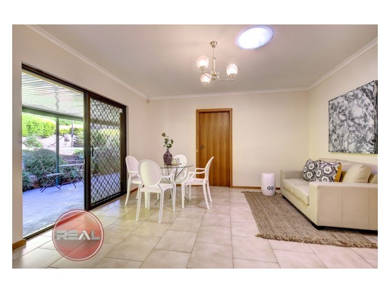 5 Woodland Grove, Aberfoyle Park SA 5159