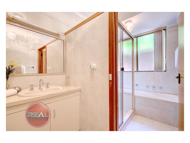 5 Woodland Grove, Aberfoyle Park SA 5159