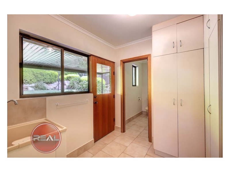 5 Woodland Grove, Aberfoyle Park SA 5159