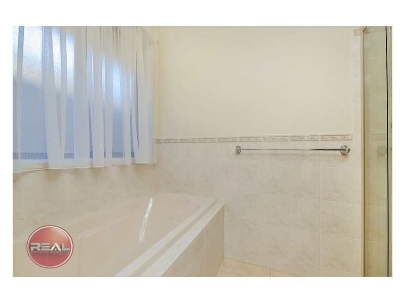 17 Hastings Street, Burton SA 5110