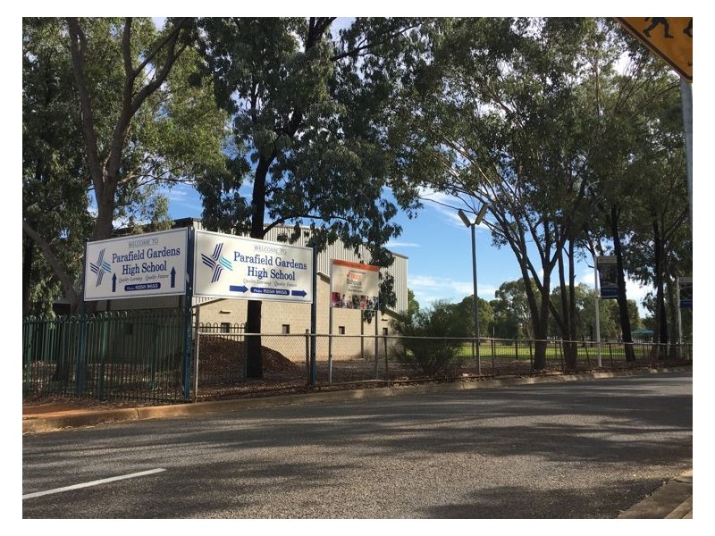 4 Mitchell Street, Parafield Gardens SA 5107