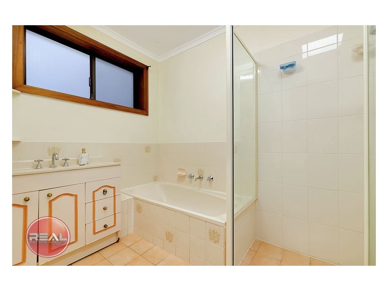 33 Christine Avenue, Hillbank SA 5112