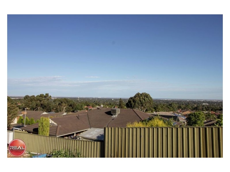 5a Hammond Close, Hillbank SA 5112
