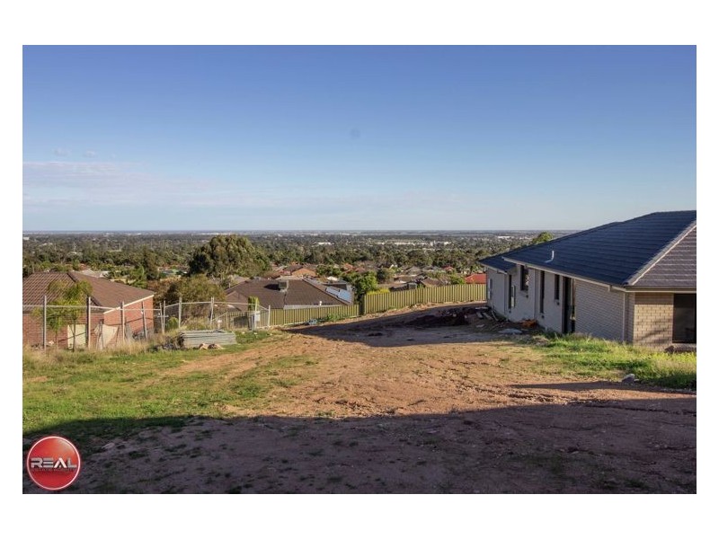 5a Hammond Close, Hillbank SA 5112