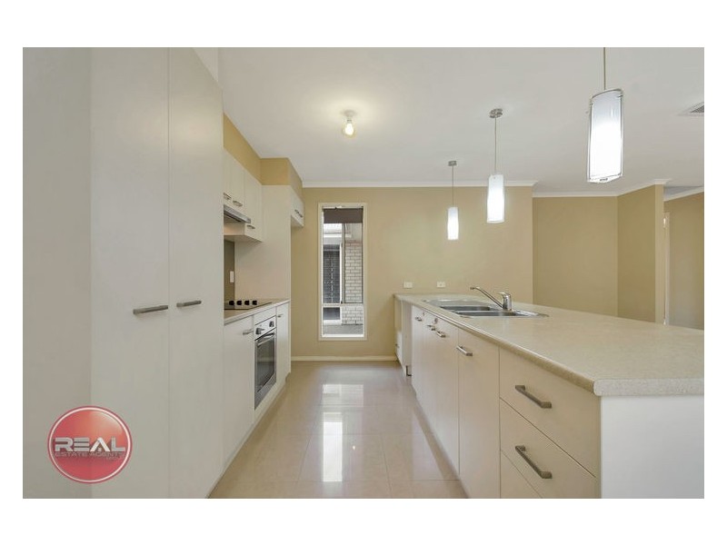 27 Flannery Crescent, Andrews Farm SA 5114