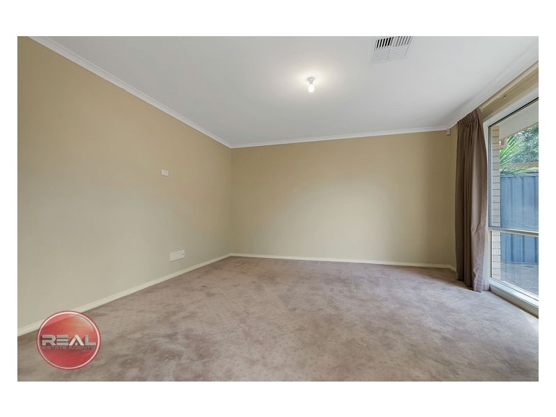 27 Flannery Crescent, Andrews Farm SA 5114