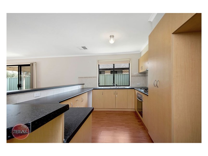 8 Orange Parade, Munno Para West SA 5115