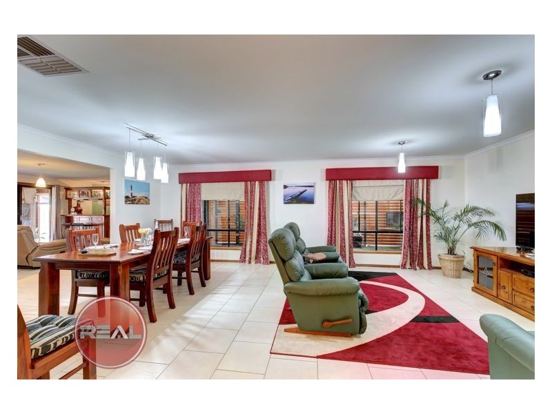 14 Walker Avenue, Mannum SA 5238