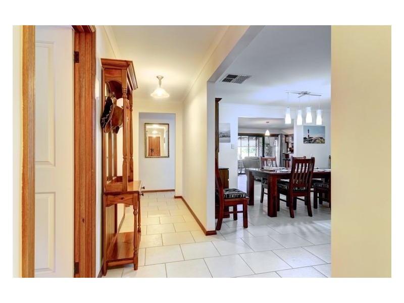 14 Walker Avenue, Mannum SA 5238