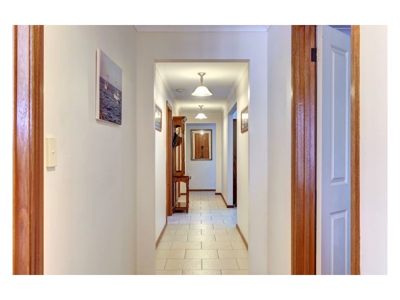 14 Walker Avenue, Mannum SA 5238