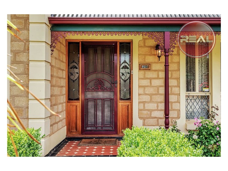 28 Radiata Grove, Salisbury Heights SA 5109