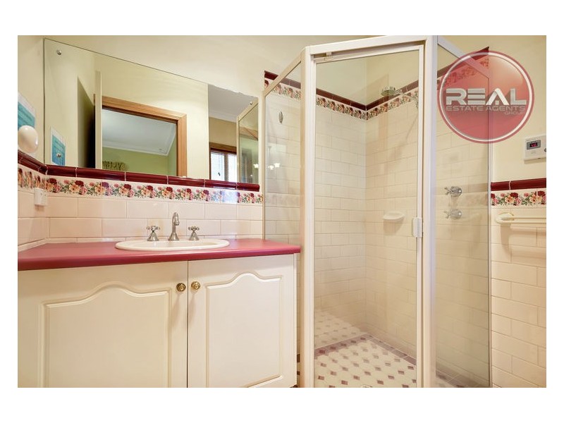 28 Radiata Grove, Salisbury Heights SA 5109