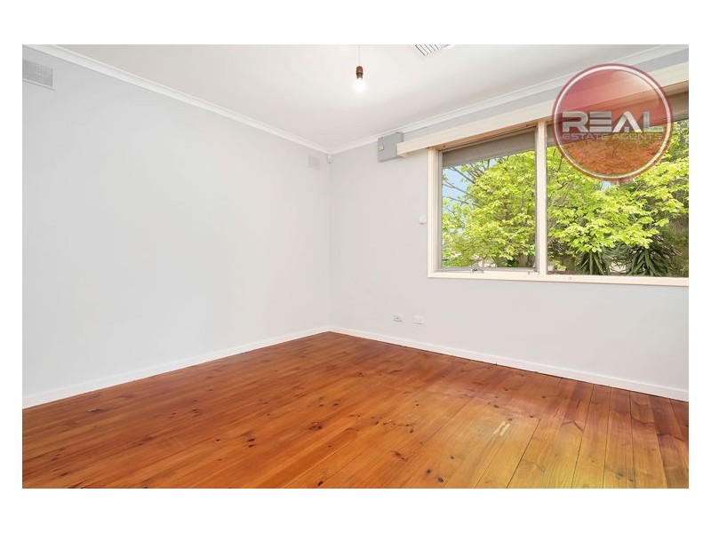 14 Vicki Avenue, Salisbury East SA 5109