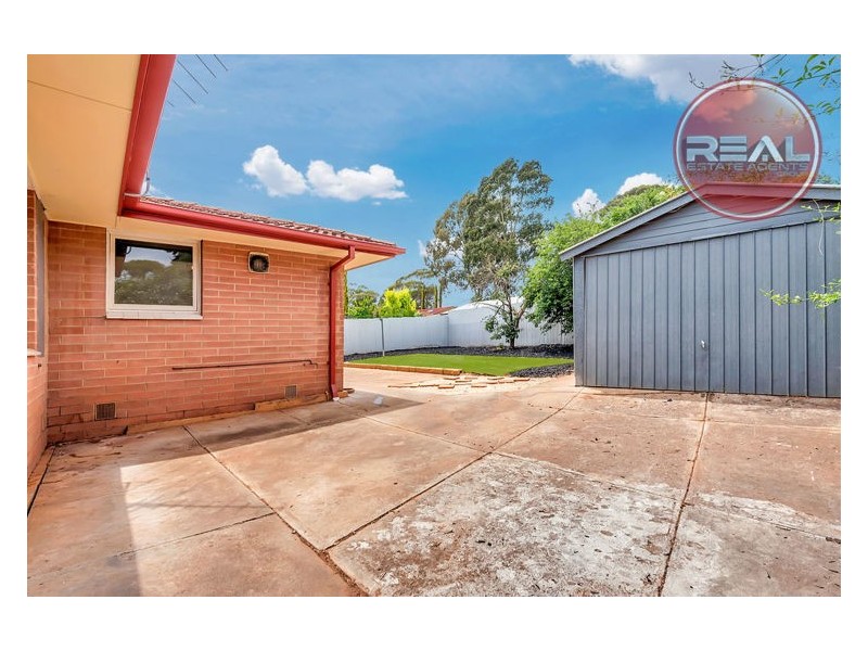 14 Vicki Avenue, Salisbury East SA 5109