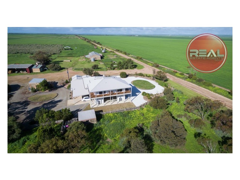 812 Point Riley Road, Wallaroo SA 5556