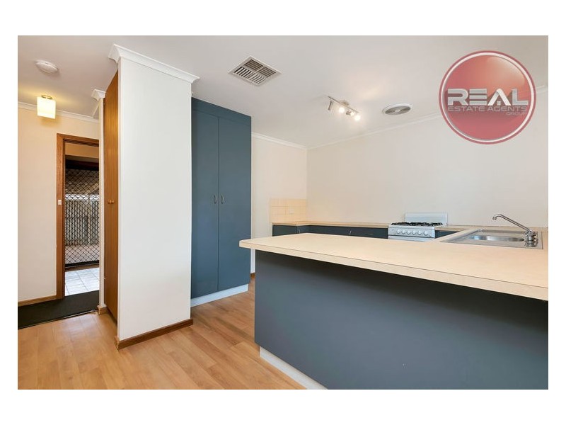 1/27 Commodore Parade, Andrews Farm SA 5114