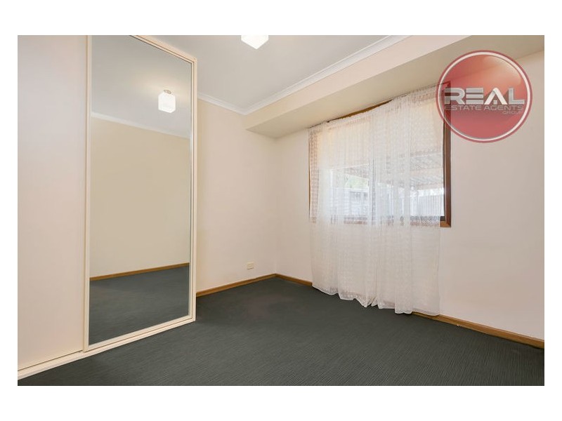 1/27 Commodore Parade, Andrews Farm SA 5114