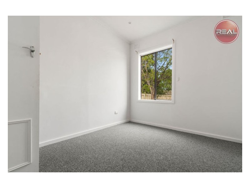 1 Coleman Road, Elizabeth Downs SA 5113