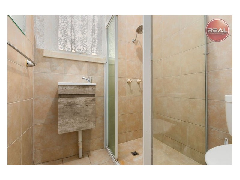 1 Coleman Road, Elizabeth Downs SA 5113