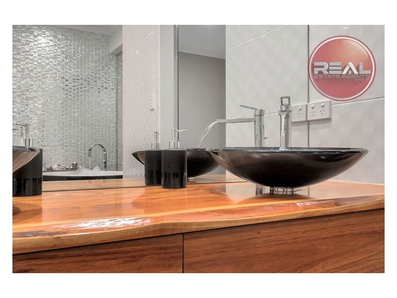 4 Mallard Place, Hewett SA 5118