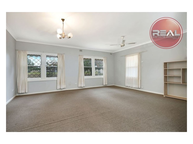 20 Davidson Road, Elizabeth Vale SA 5112