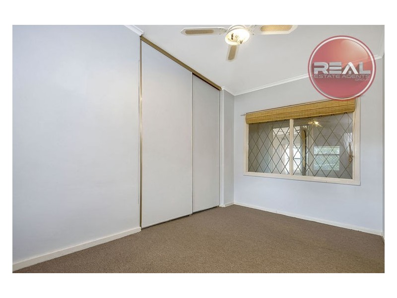 20 Davidson Road, Elizabeth Vale SA 5112