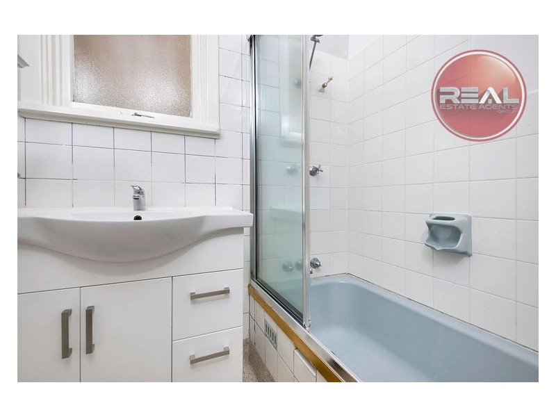 20 Davidson Road, Elizabeth Vale SA 5112