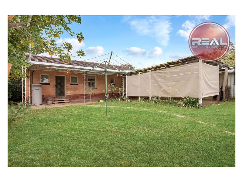 20 Davidson Road, Elizabeth Vale SA 5112