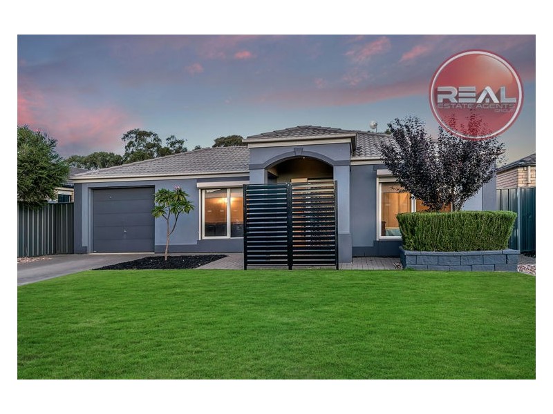 2 Robe Street, Andrews Farm SA 5114