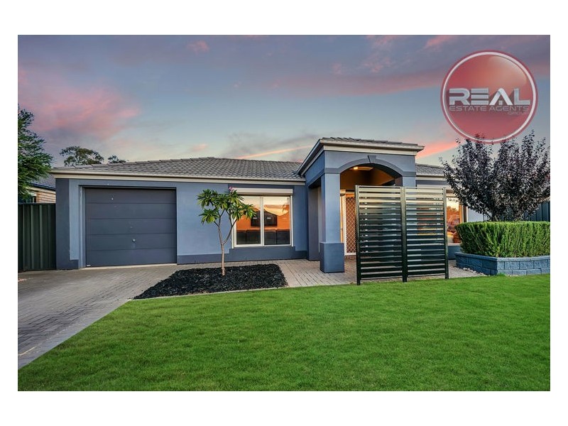 2 Robe Street, Andrews Farm SA 5114