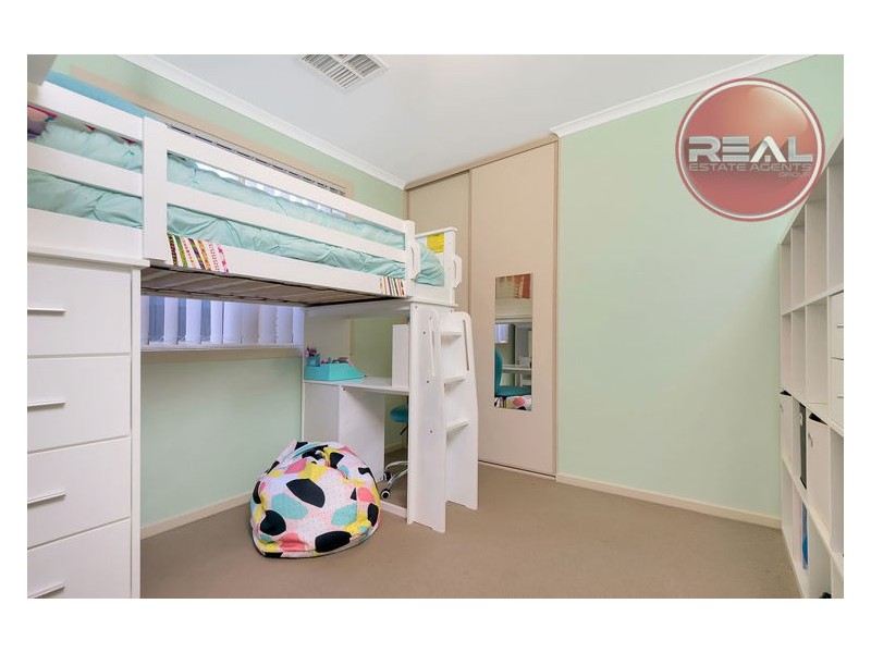 2 Robe Street, Andrews Farm SA 5114